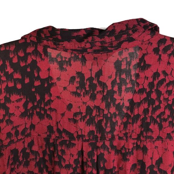 Rock & Republic Blouse Womens Sz XL Red Black Hi Low Long Sleeves Collared Top - Picture 4 of 10